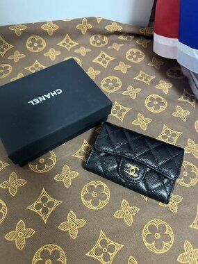 ✨Chanel black wallet✨